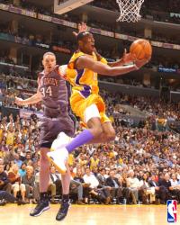 kobe 169580 480 art R0