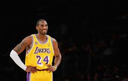 Kobe Bryant in throwback jersey.jpg