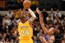Kobe shoots over Raja Bell.jpg
