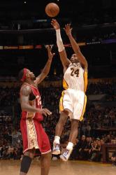 Kobe shots over LBJ.jpg