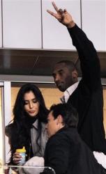 Kobe Bryant and his wife Vanessa watching a Galaxy soccer game.jpg
