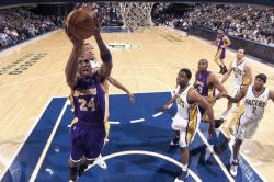 kobe fullj.getty   lakers pacers 10 10 08 pm.jpg