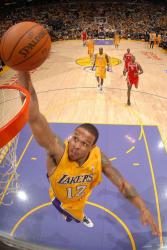 Shannon Brown fastbreak dunk.jpg