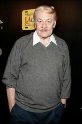 jerry buss capt.sge.gye02. .photo00.photo.default 341x512.jpg